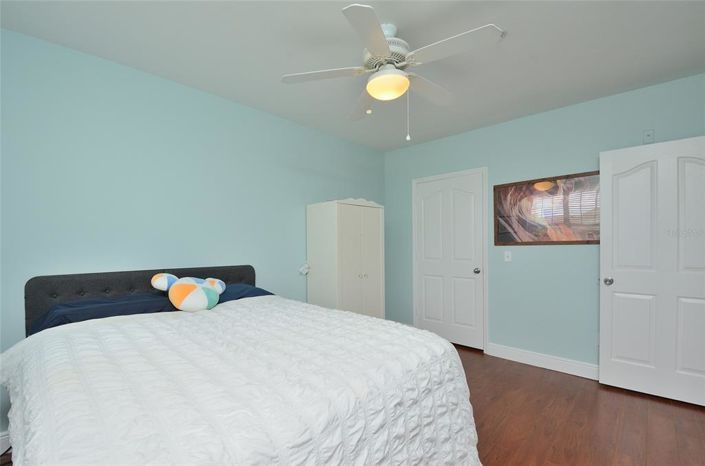Image No.17-1 Bed Apartment for sale