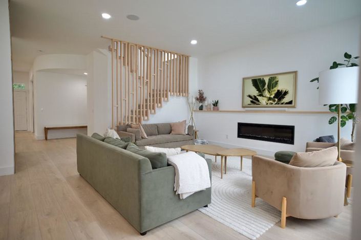 Image No.10-5 Bed House for sale