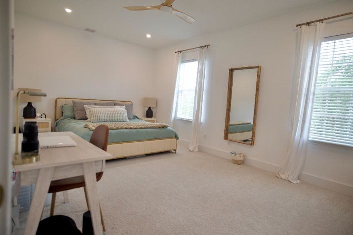 Image No.16-5 Bed House for sale