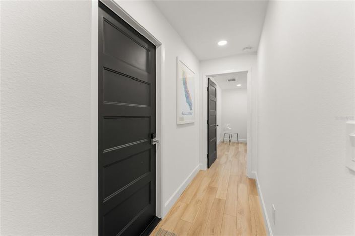 Image No.20-5 Bed House for sale