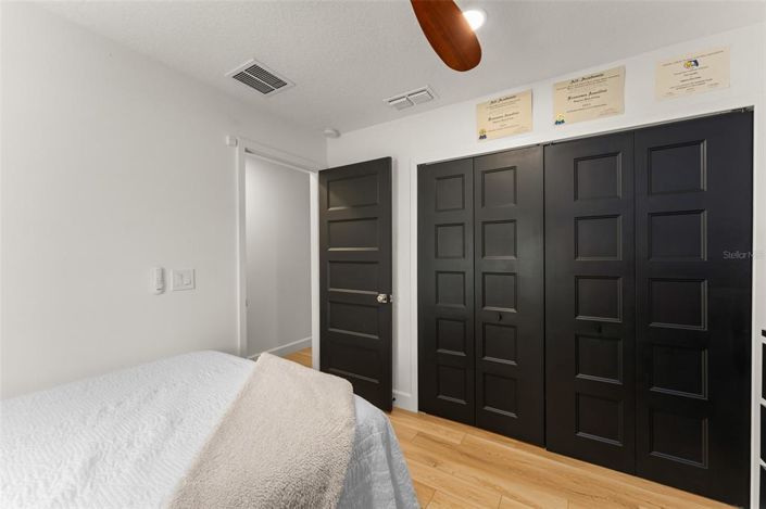Image No.32-5 Bed House for sale