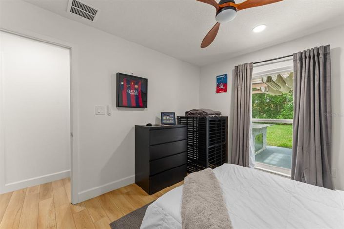 Image No.36-5 Bed House for sale