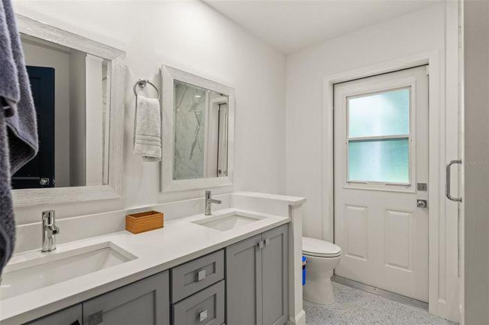 Image No.37-5 Bed House for sale