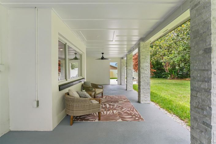 Image No.40-5 Bed House for sale