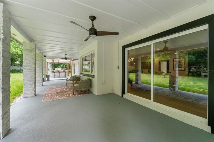 Image No.45-5 Bed House for sale