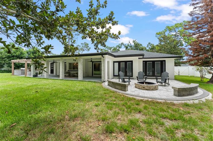 Image No.51-5 Bed House for sale