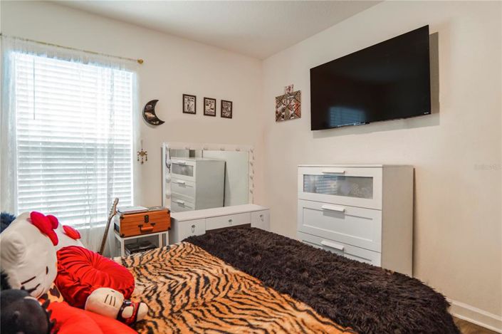 Image No.28-4 Bed House for sale