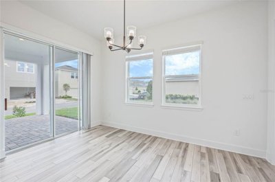 fa005713-809