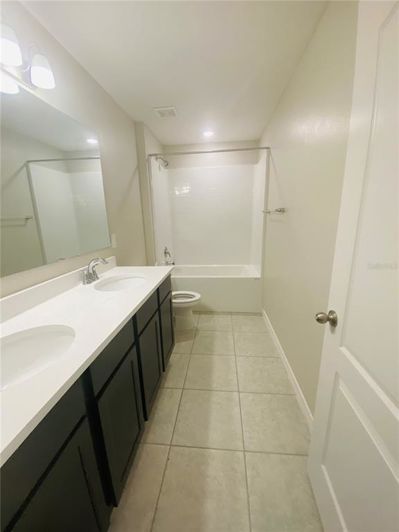 Image No.41-3 Bed Townhouse for sale