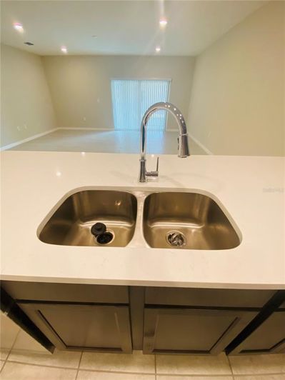 Image No.9-3 Bed Townhouse for sale