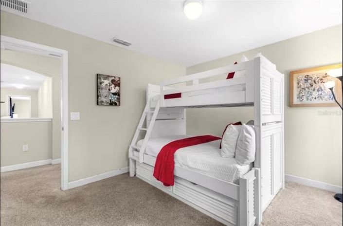 Image No.38-5 Bed House for sale