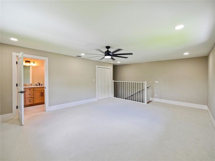 Image No.14-5 Bed House for sale