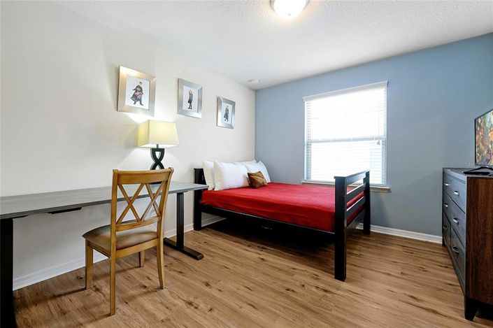 Image No.36-9 Bed House for sale
