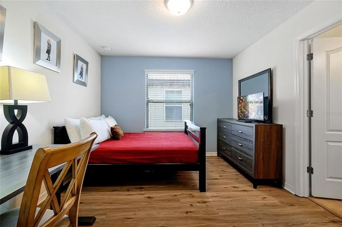 Image No.37-9 Bed House for sale