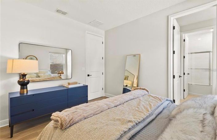 Image No.21-4 Bed House for sale