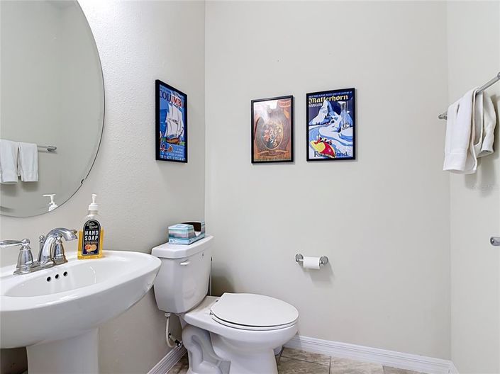 Image No.21-5 Bed House for sale