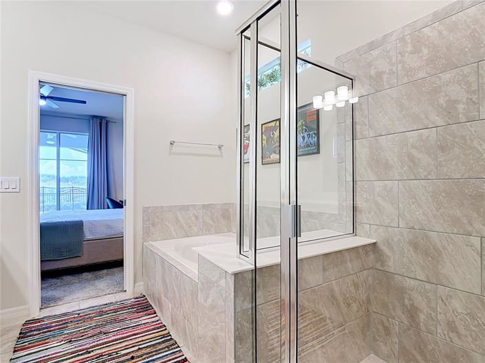 Image No.40-5 Bed House for sale