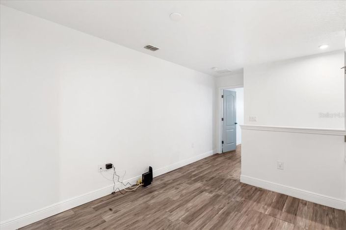 Image No.9-3 Bed Townhouse for sale