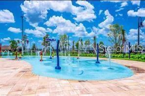 Image No.26-8 Bed House for sale