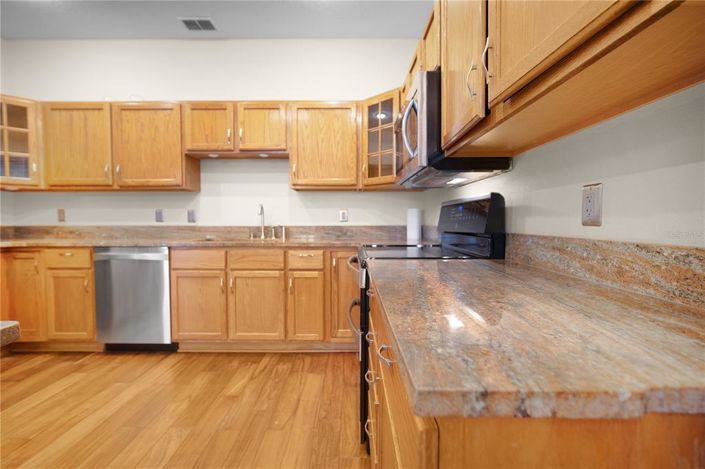Image No.20-3 Bed House for sale