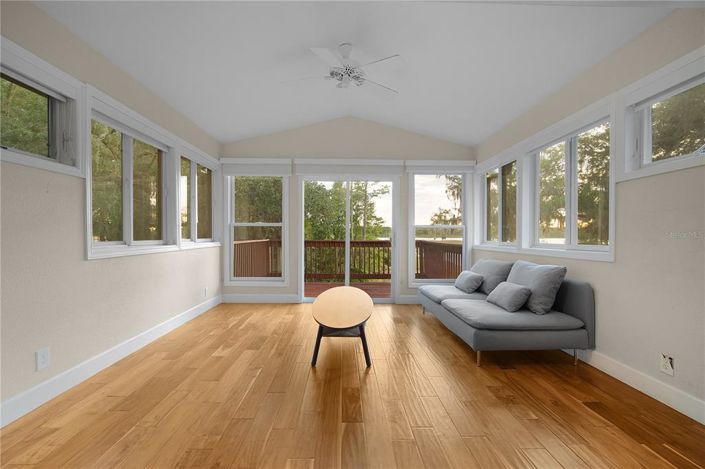 Image No.31-3 Bed House for sale