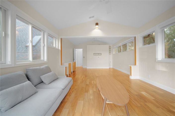 Image No.32-3 Bed House for sale