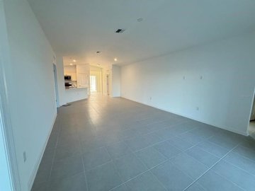 fa005713