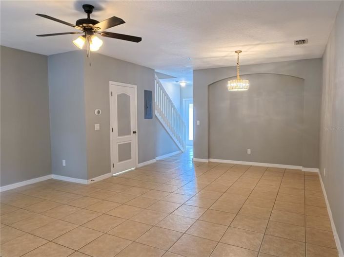 Image No.3-2 Bed Townhouse for sale