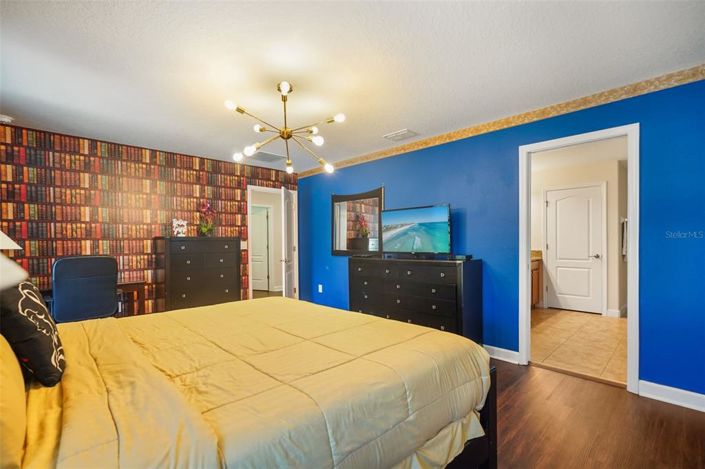 Image No.14-6 Bed House for sale