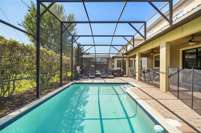 Image No.42-6 Bed House for sale