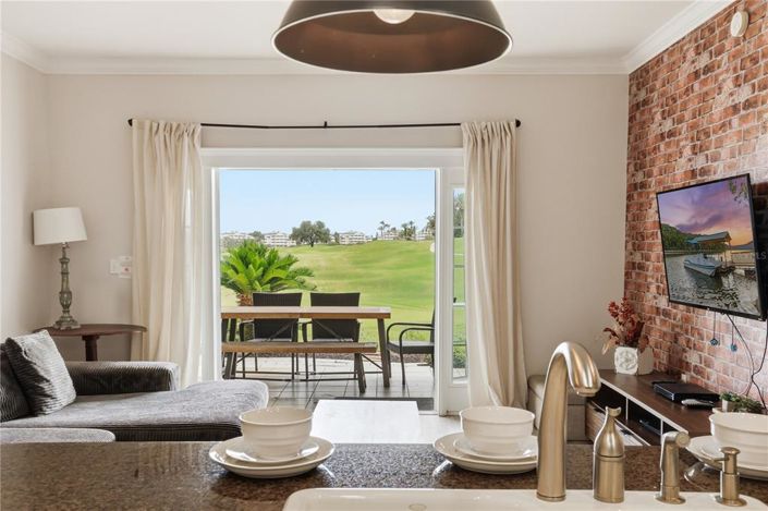 Image No.9-3 Bed Apartment for sale