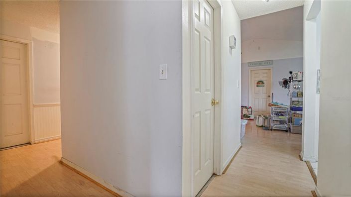 Image No.13-3 Bed House for sale