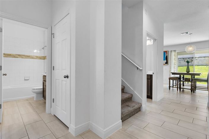 Image No.15-5 Bed House for sale