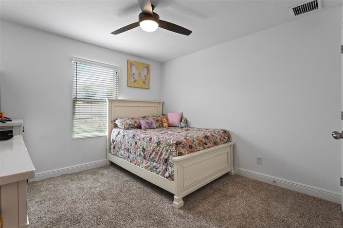 Image No.20-5 Bed House for sale