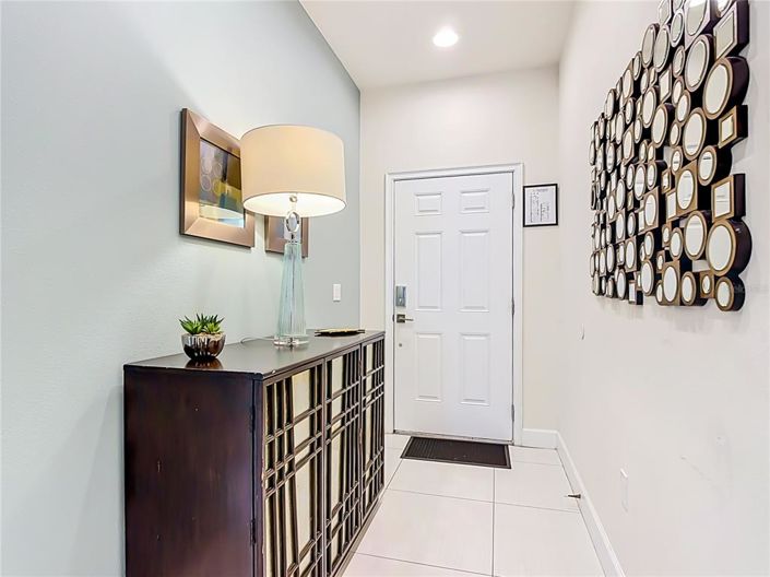 Image No.2-3 Bed Townhouse for sale