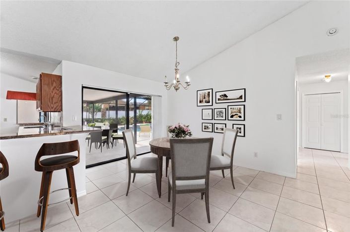 Image No.6-4 Bed House for sale