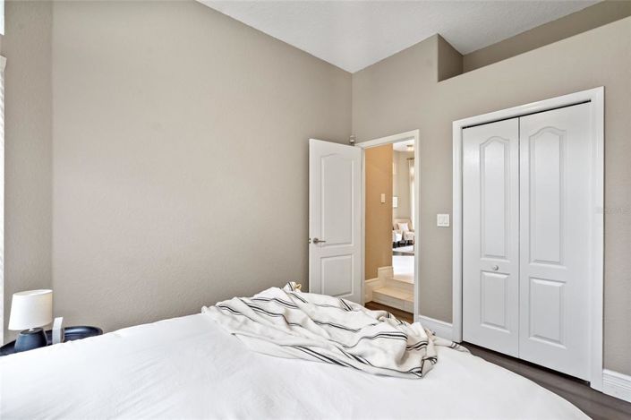 Image No.37-4 Bed House for sale