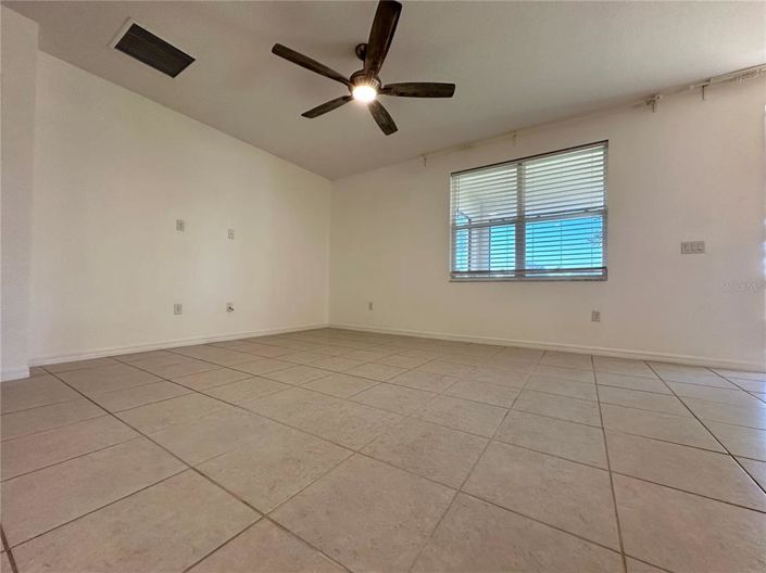 Image No.12-Maison de 5 chambres à vendre à Saint John