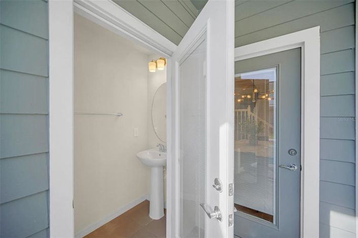 Image No.49-5 Bed Townhouse for sale