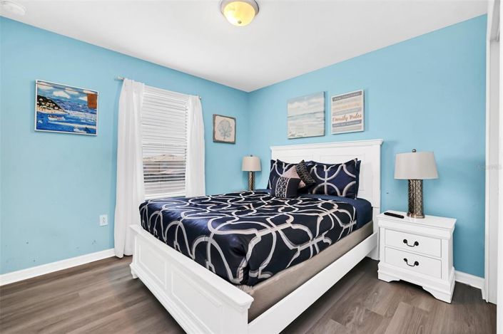 Image No.20-5 Bed Townhouse for sale