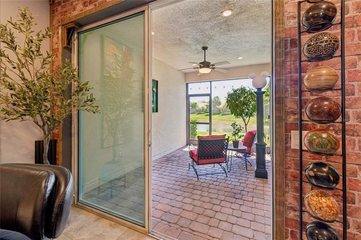 Image No.40-2 Bed House for sale