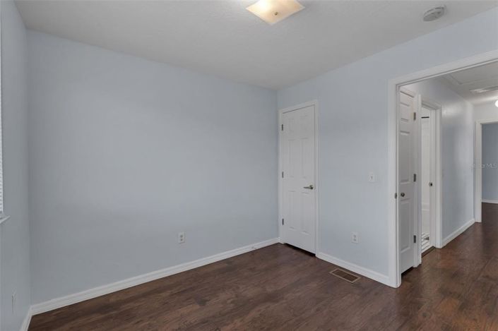Image No.37-3 Bed Townhouse for sale