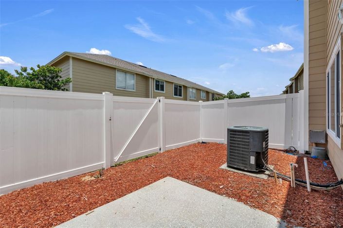 Image No.43-3 Bed Townhouse for sale