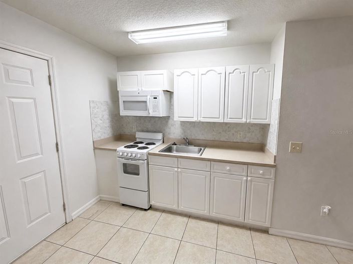 Image No.44-3 Bed Townhouse for sale