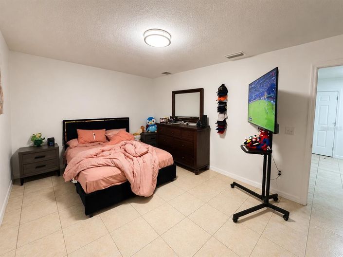 Image No.46-3 Bed Townhouse for sale