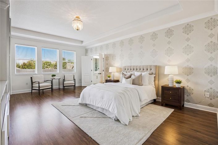 Image No.34-5 Bed House for sale