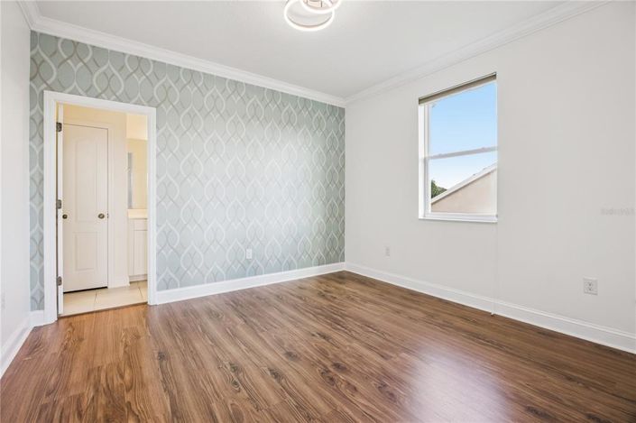 Image No.41-5 Bed House for sale