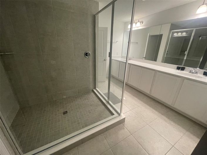 Image No.10-3 Bed Townhouse for sale