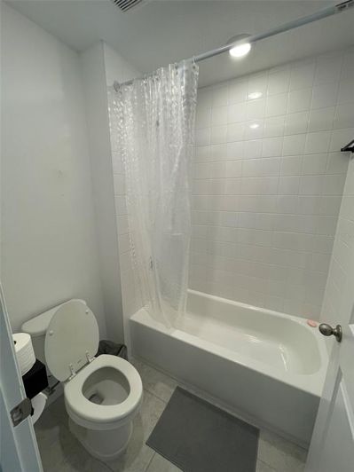 Image No.17-3 Bed Townhouse for sale