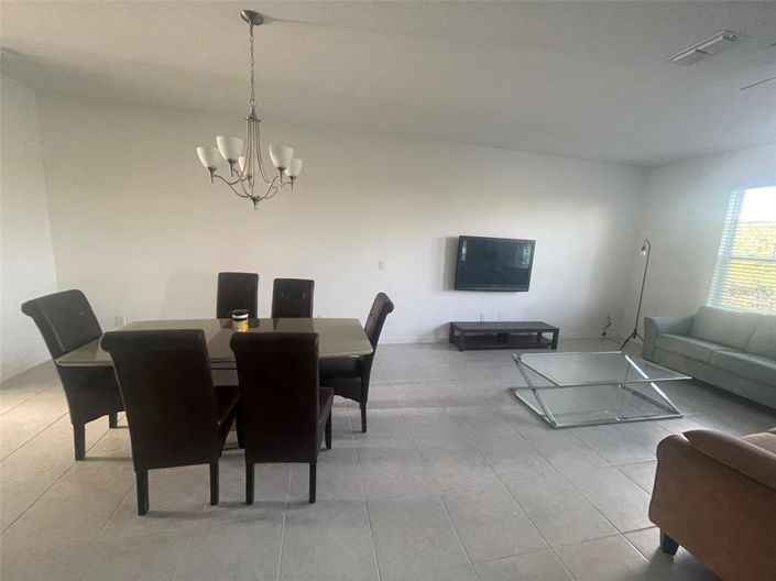 Image No.4-3 Bed Townhouse for sale
